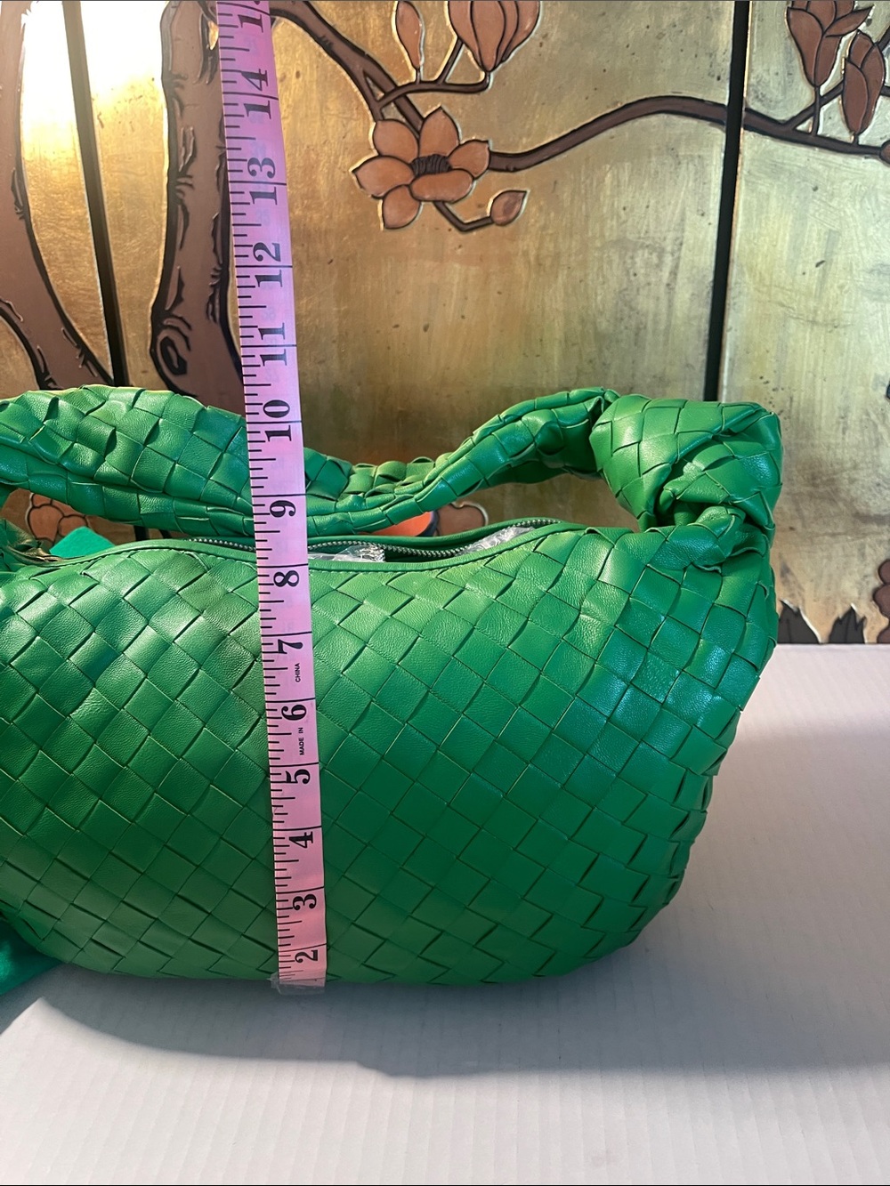 Bottega Veneta Green Intrecciato Knot Shoulder Bag - Picture 10 of 11